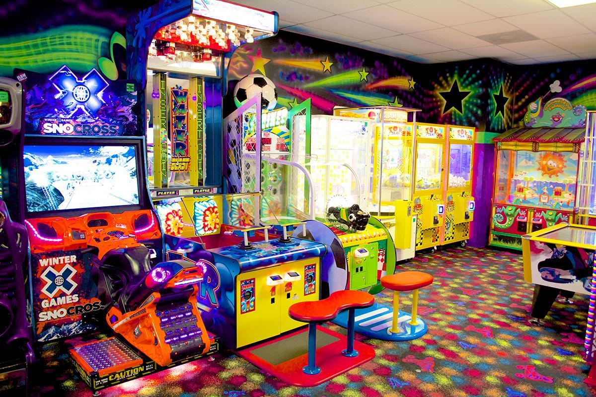 Sparkles Family Fun Center Photo