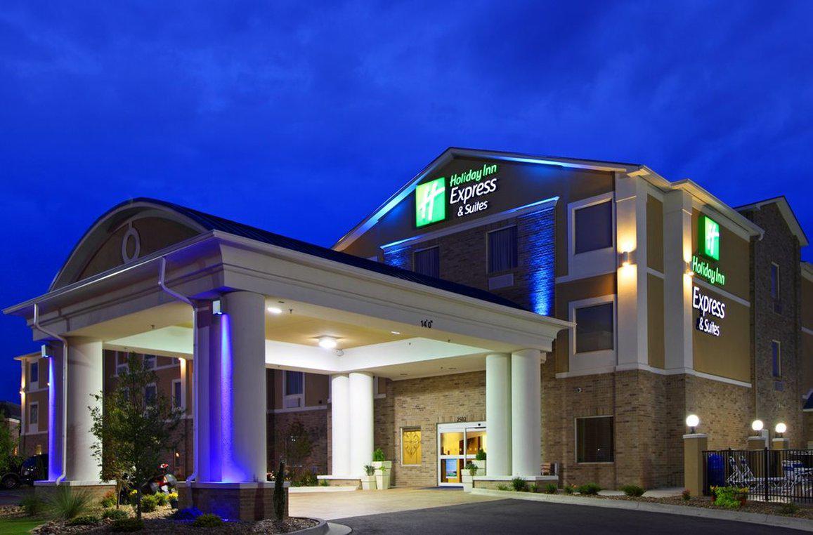 Holiday Inn Express Biddeford Photo