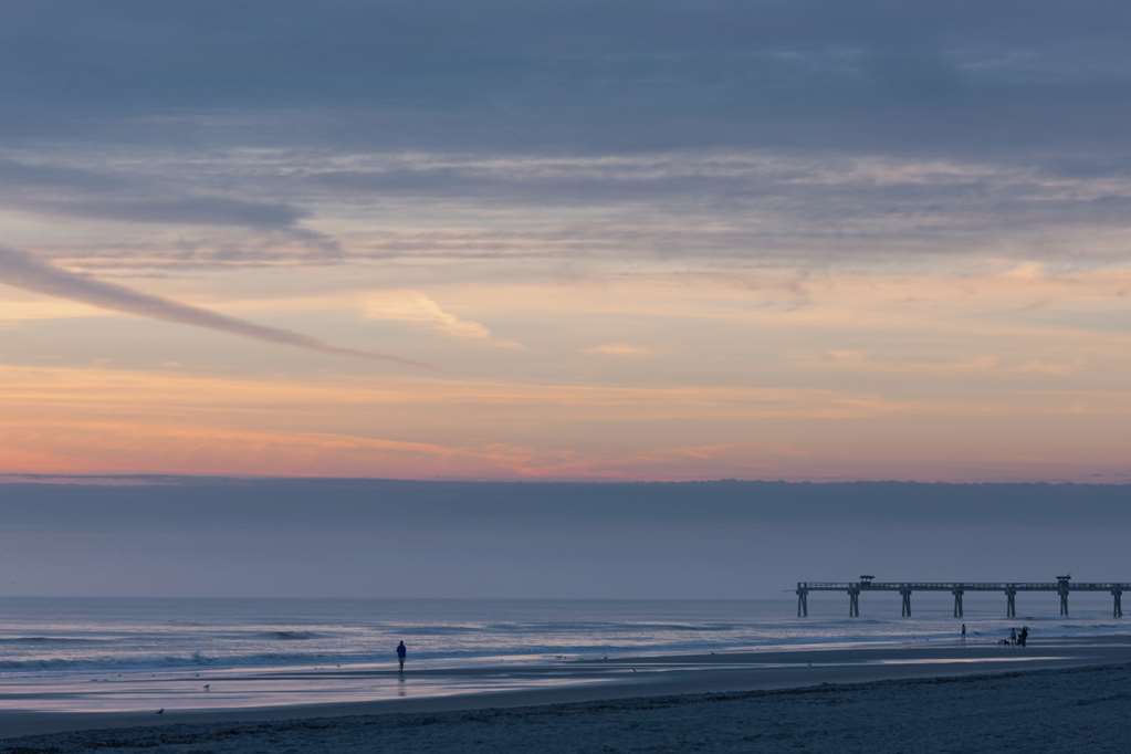 Hampton Inn Jacksonville Beach/Oceanfront Image
