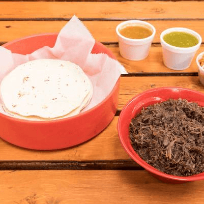 1 Lb Barbacoa, 10 Corn Tortillas, 1 Salsa (4 Oz)