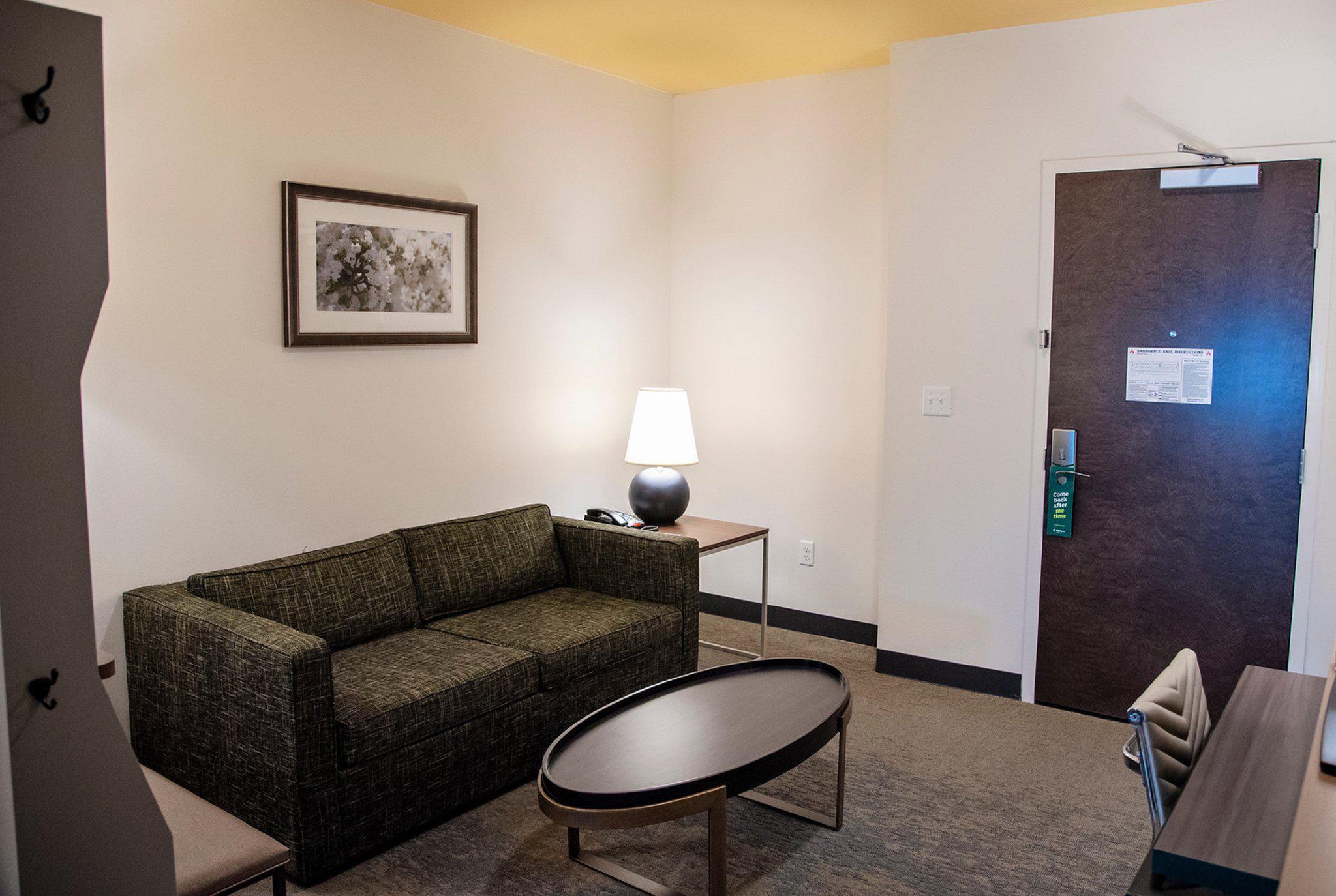 Holiday Inn & Suites Savannah Airport - Pooler Photo