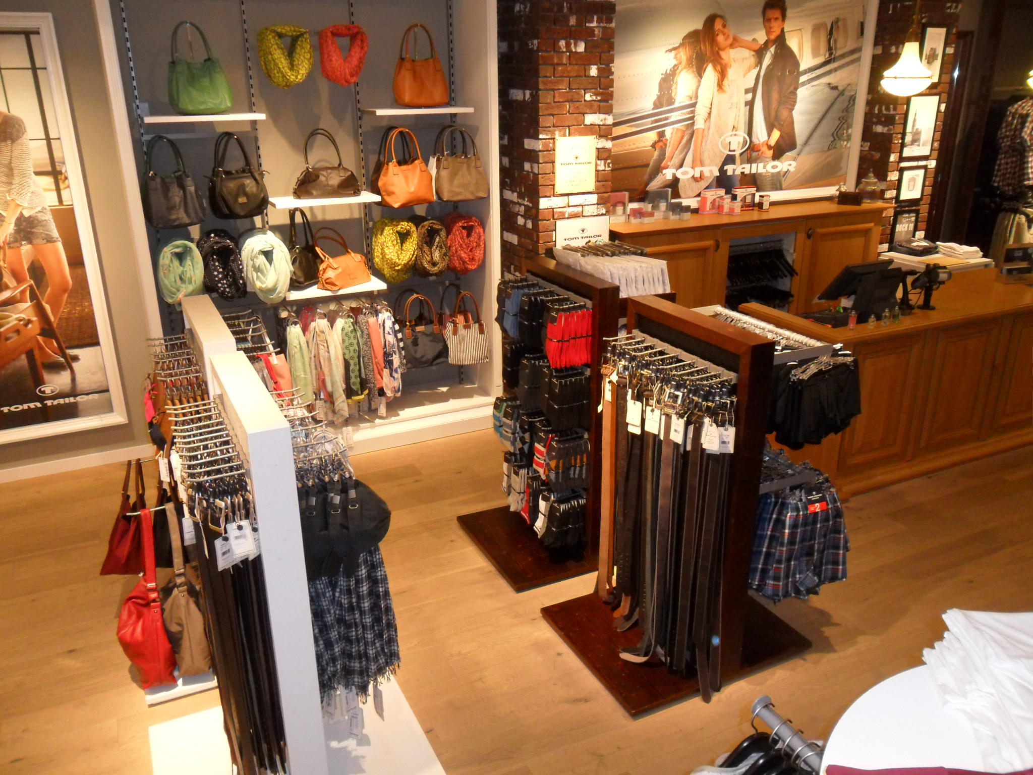 Bilder TOM TAILOR Store