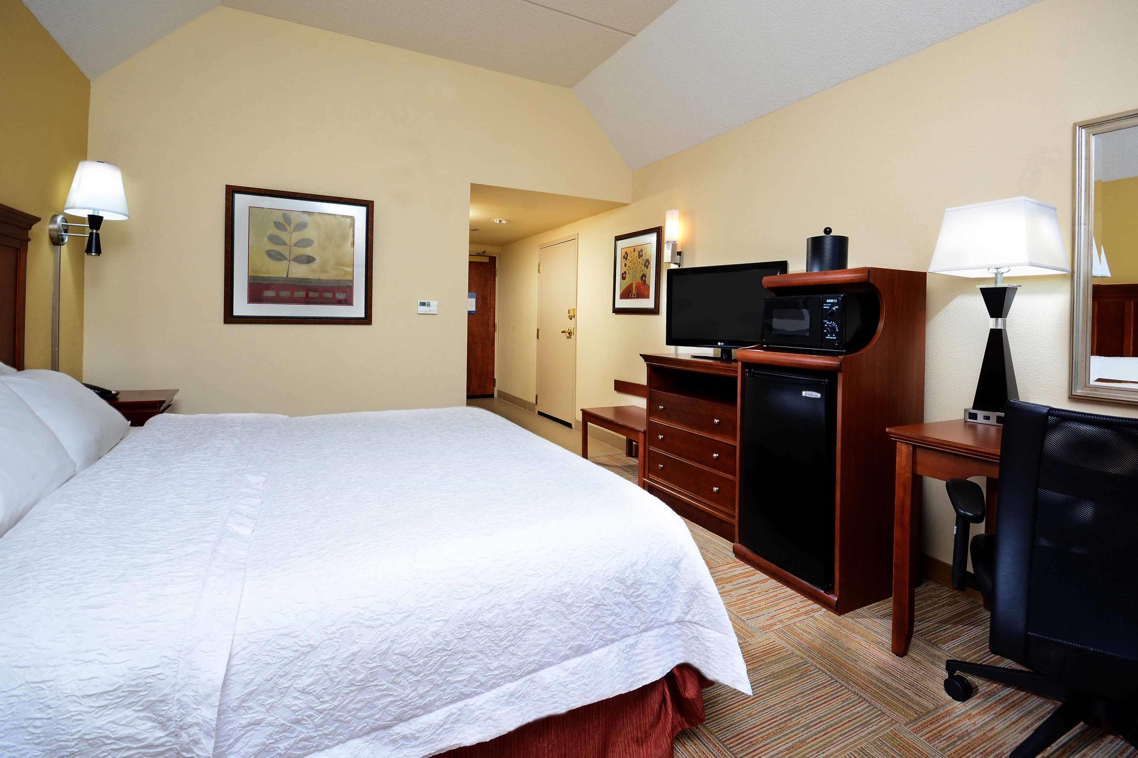 Hampton Inn Raleigh-Capital Blvd. North Photo