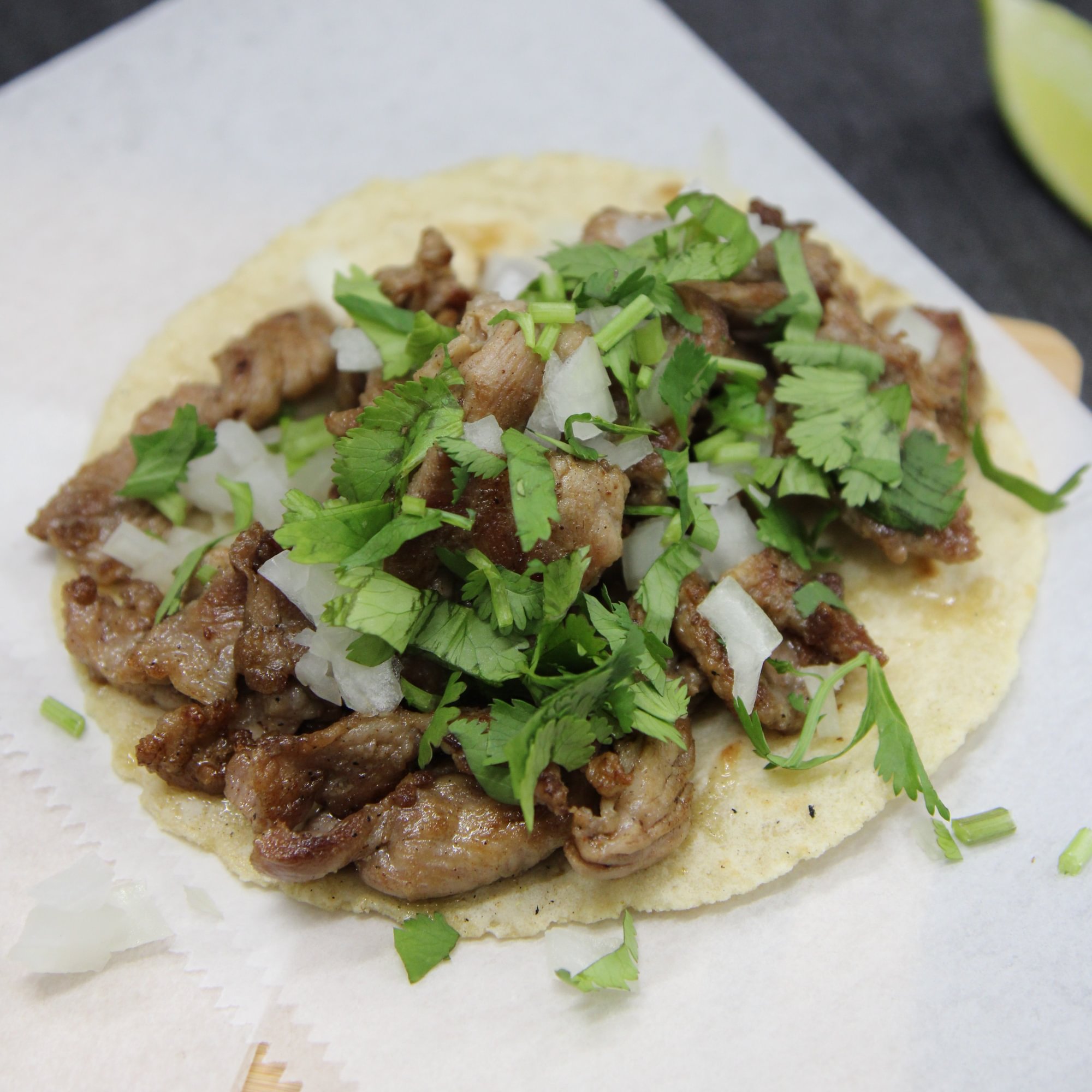 Chuleta / Pork Chop Taco