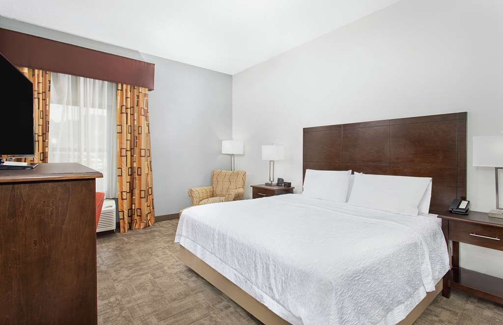Hampton Inn Cullman Image