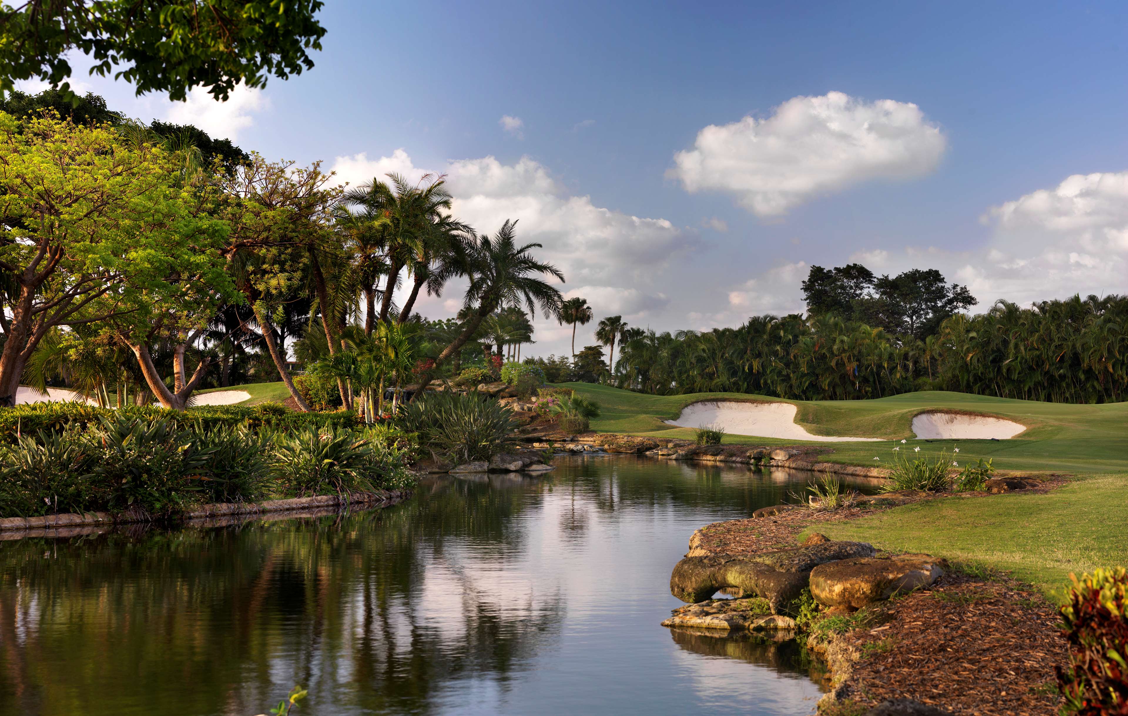 Boca Beach Club, A Waldorf Astoria Resort Photo