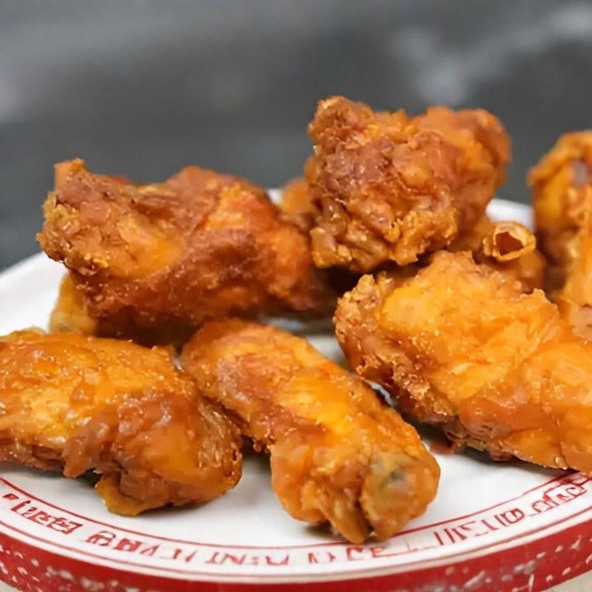Fried Chicken Wings (8 Pieces)