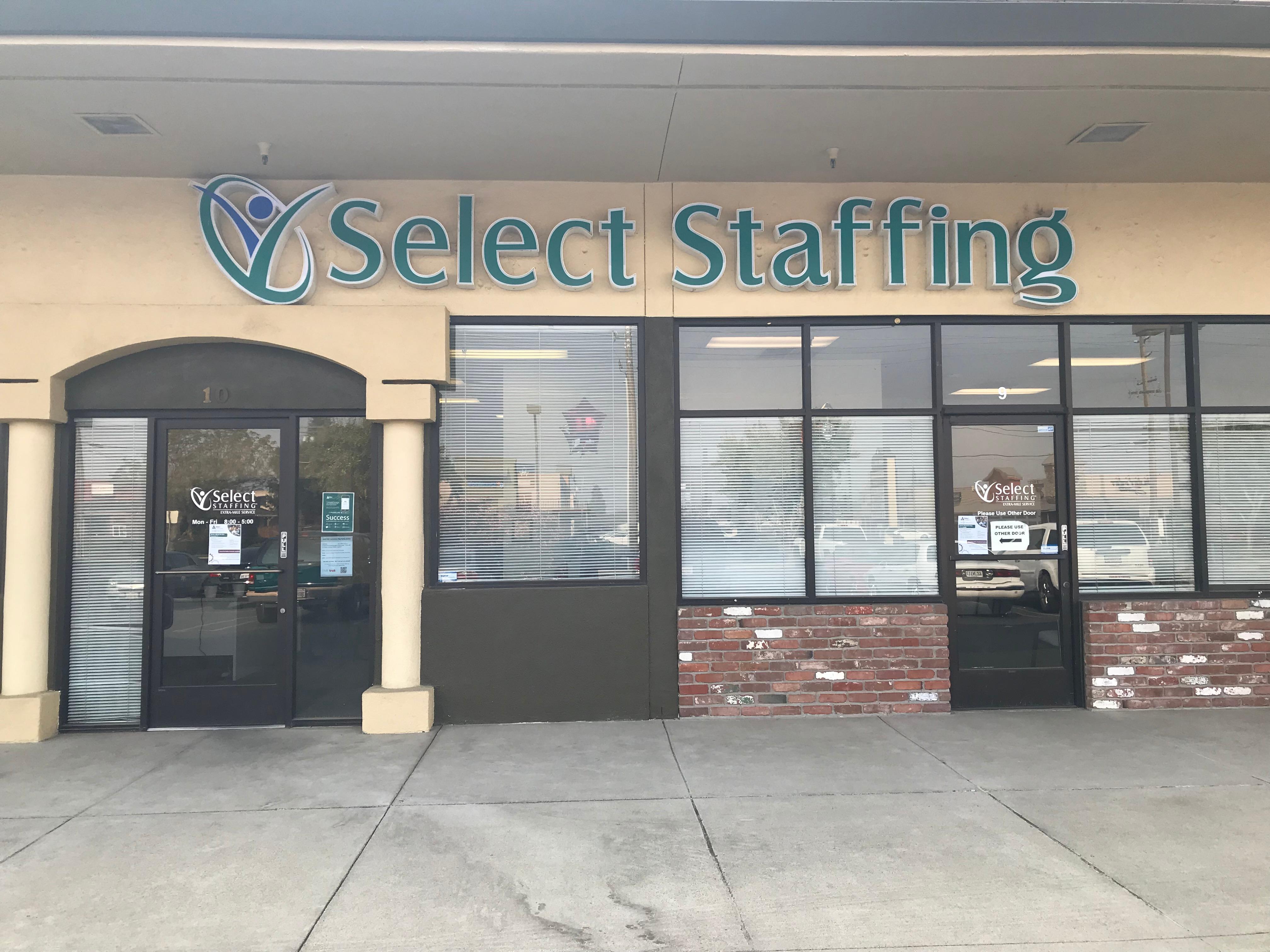 Select Staffing Photo