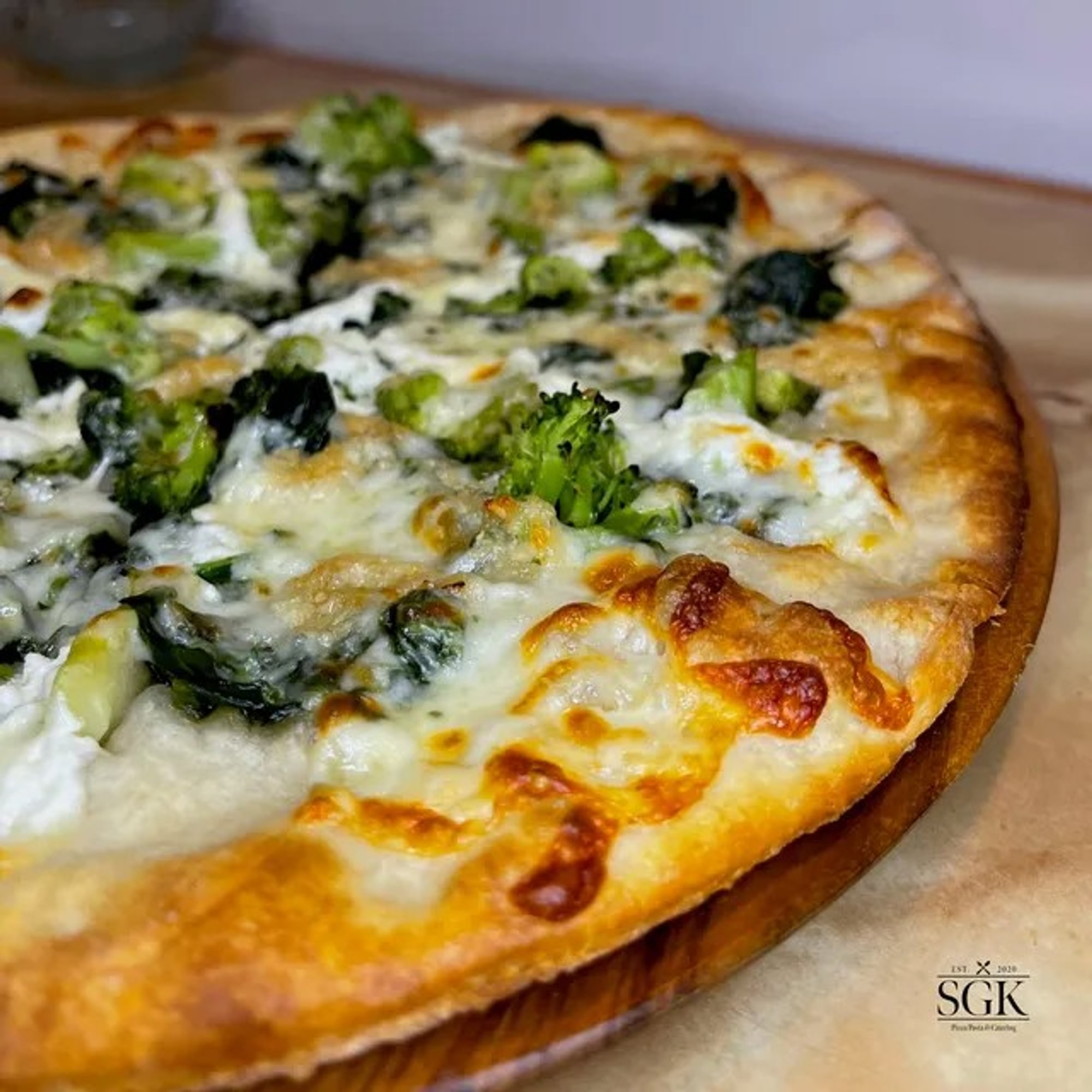 10" GF Cauliflower Green Forest Pizza