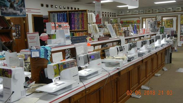 Images Hoover's Bernina Sew