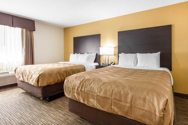 Images Quality Inn & Suites