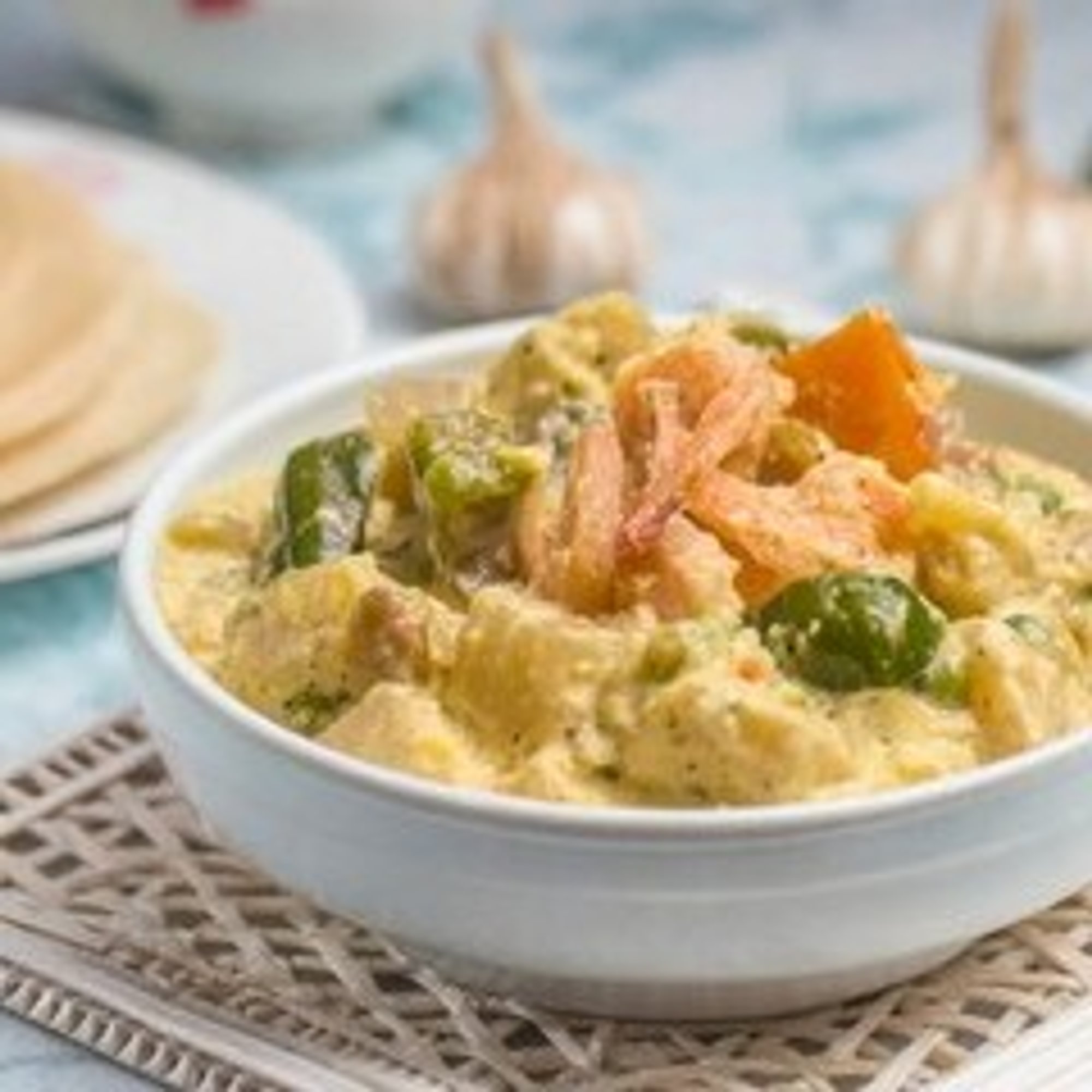 E8 Navrattan Korma