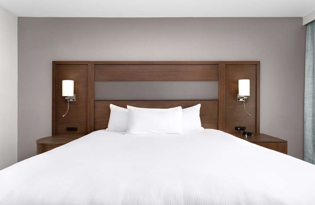 DoubleTree by Hilton Charleston Mount Pleasant Image