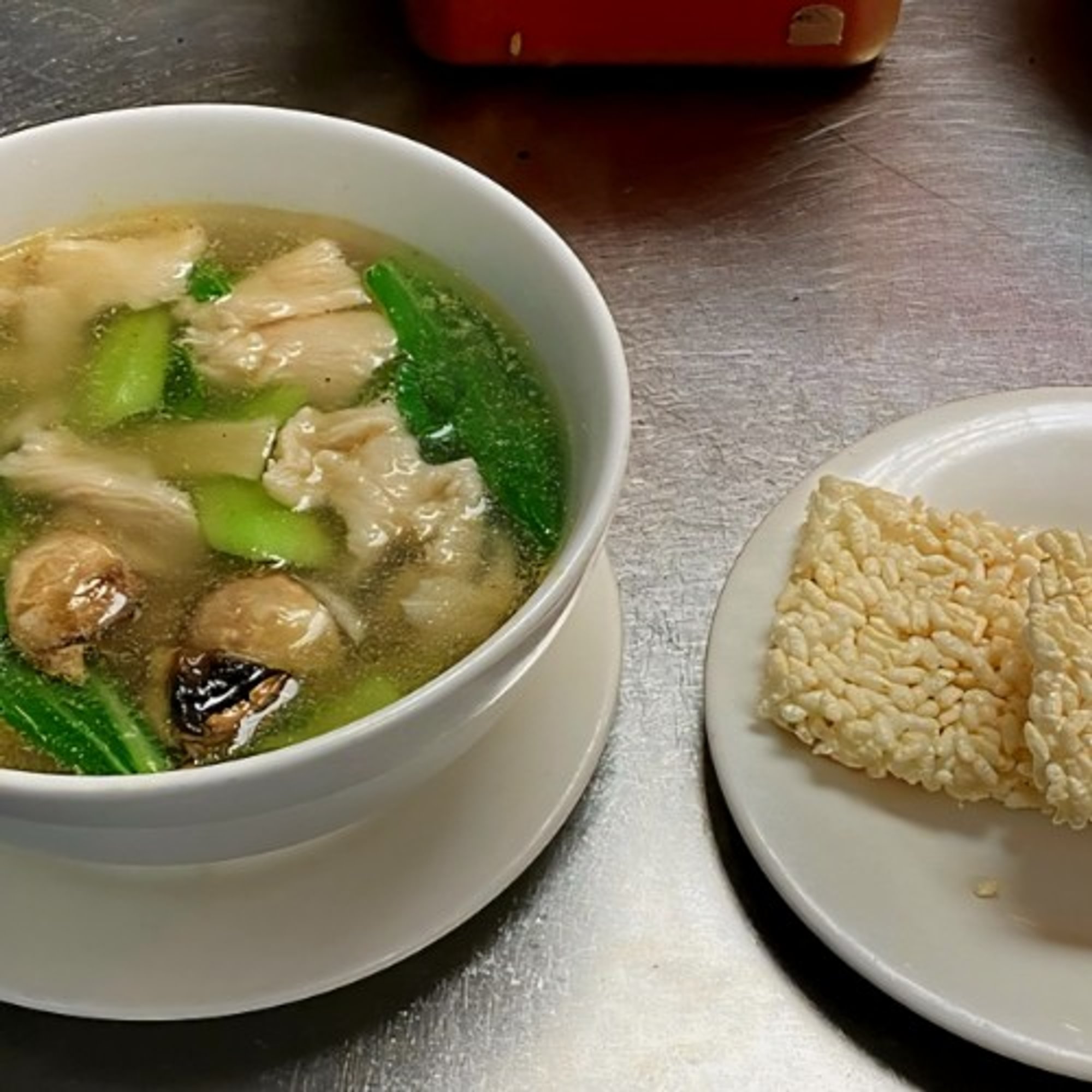 SP4. Sizzling Rice Soup