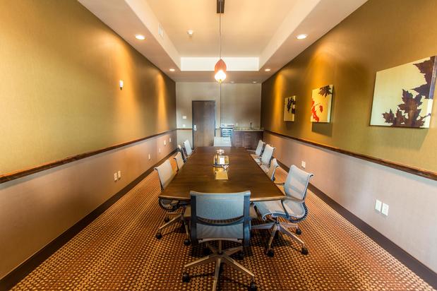 Images Best Western Premier Ivy Inn & Suites