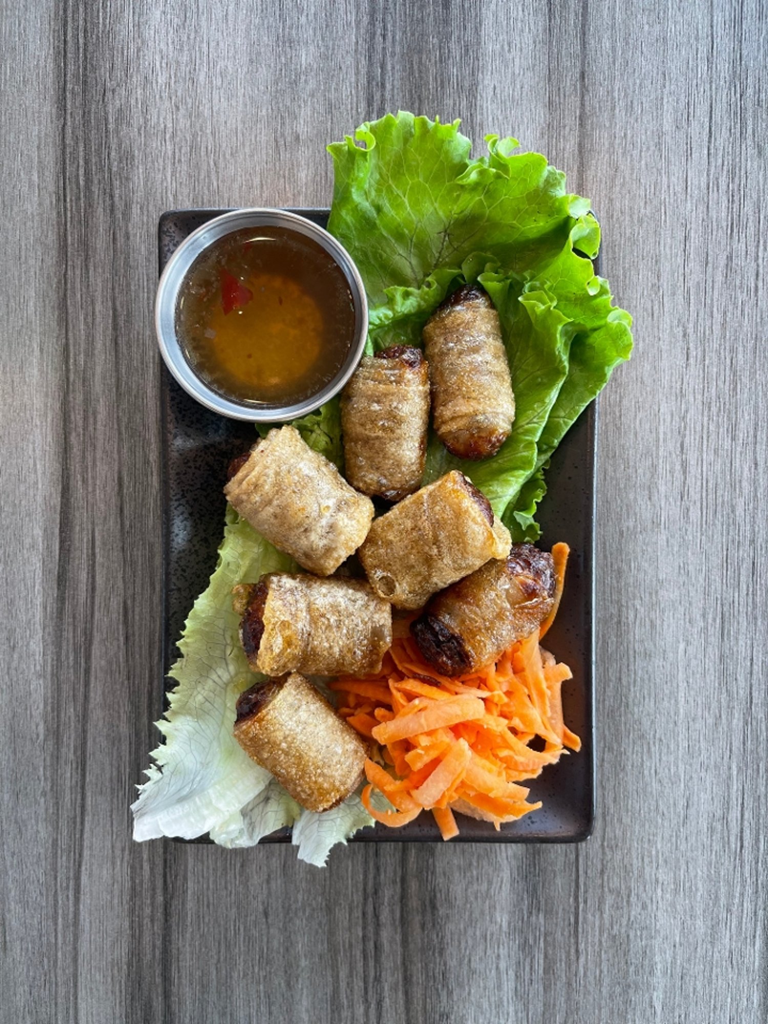 Chả Giò Đế (Imperial Chicken Egg Rolls)
