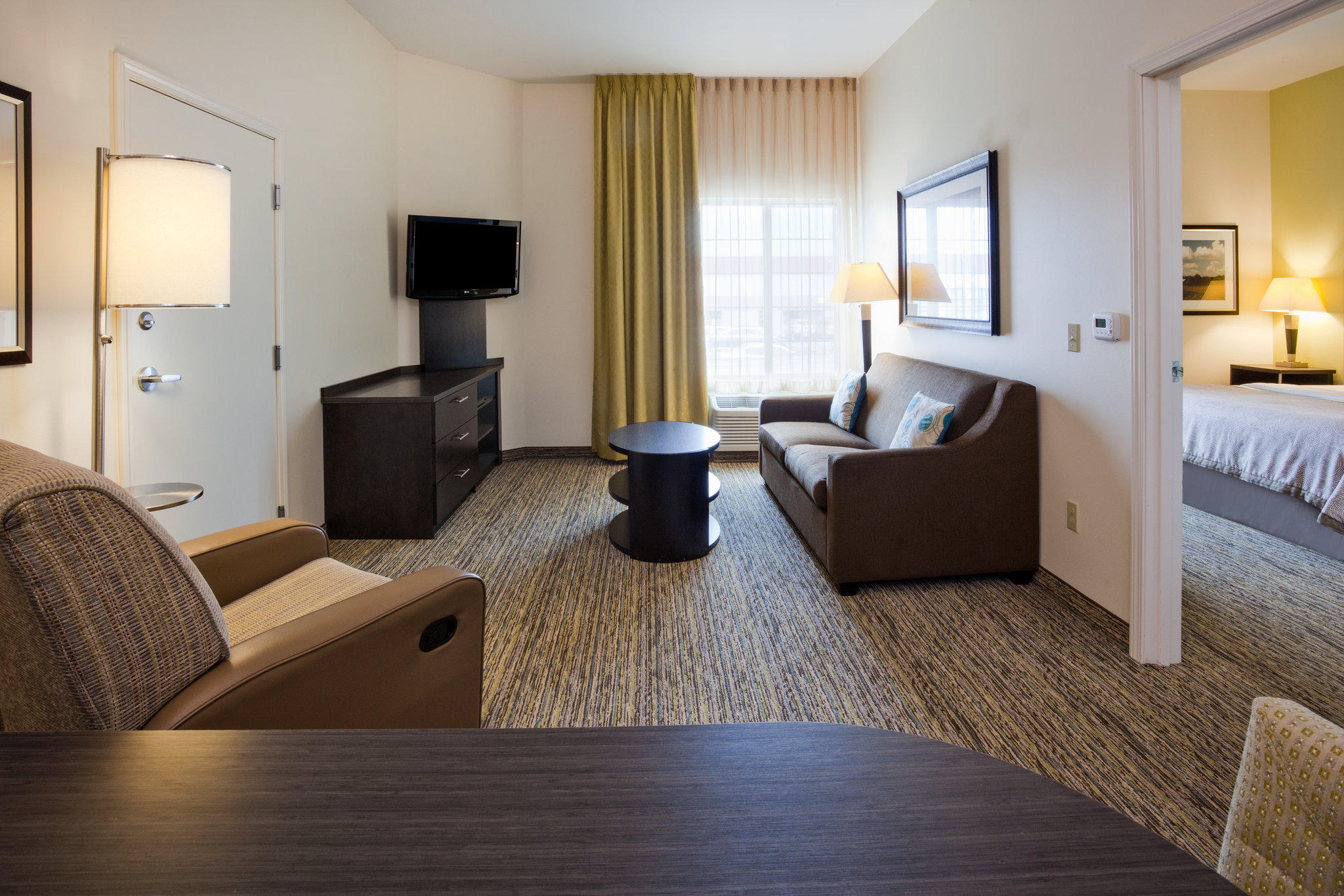 Candlewood Suites Sioux Falls Photo