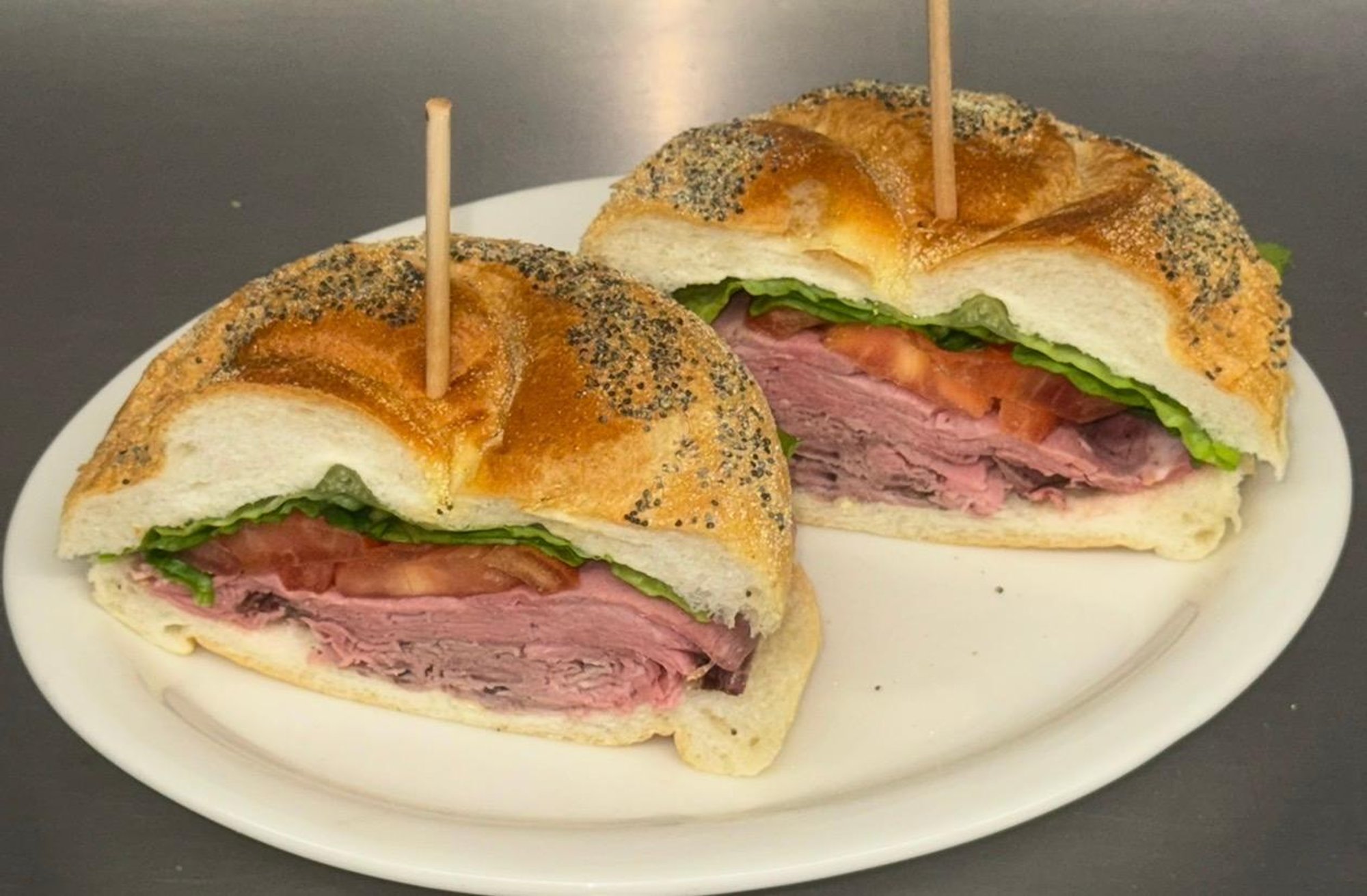 Roast Beef Sandwich Deluxe