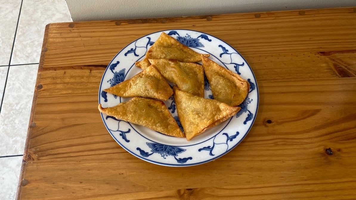 23. Fried wonton (6)