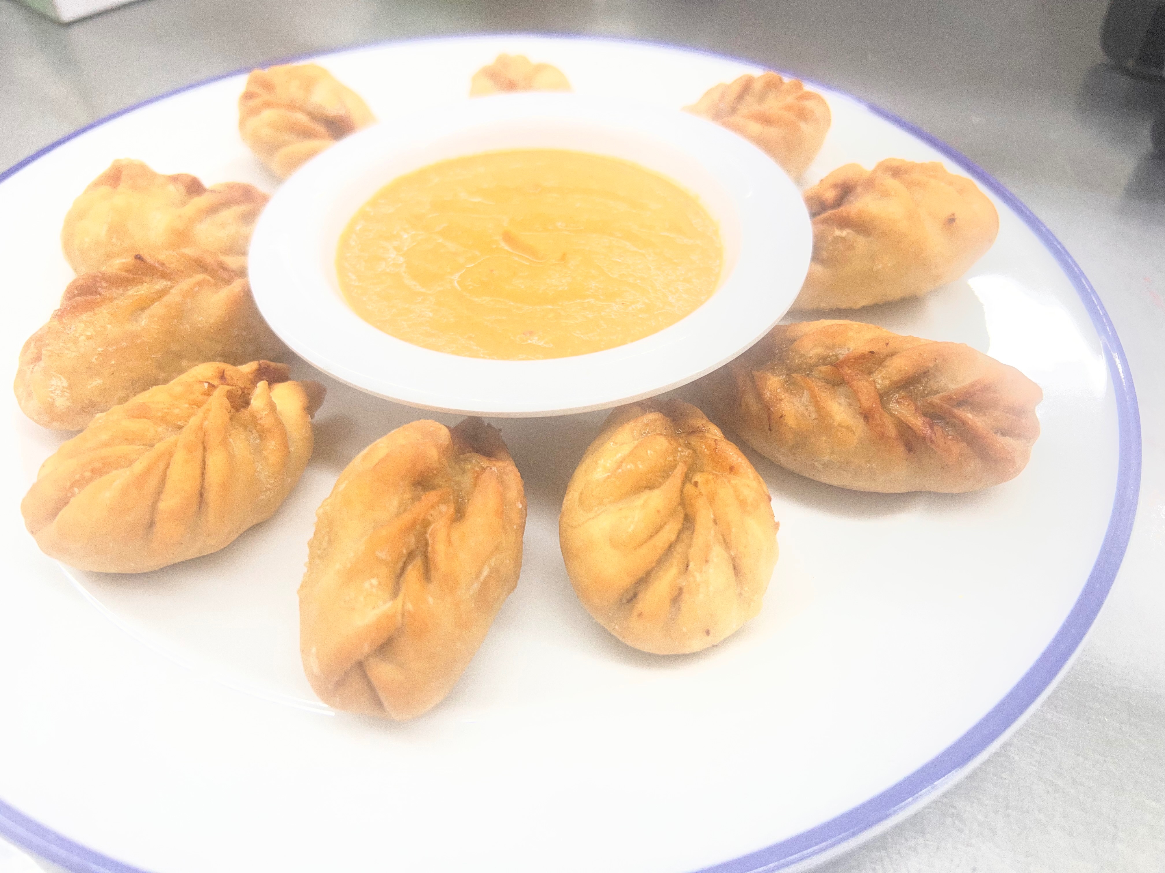 Vegetable Momo (NF)