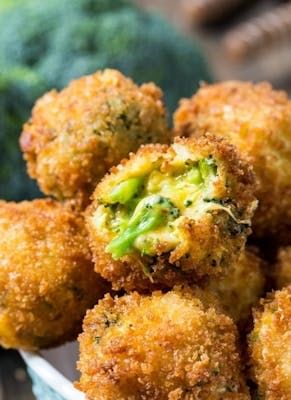 Cheddar & Broccoli Bites