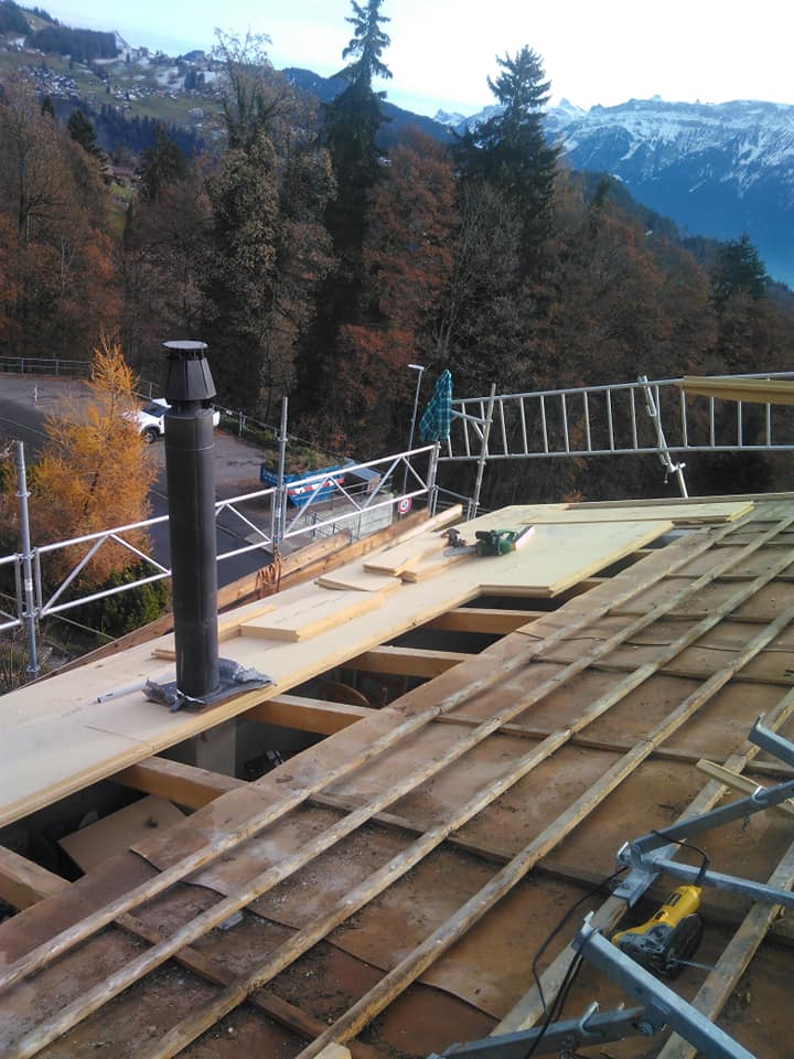 Dachreparaturen im Berner Oberland