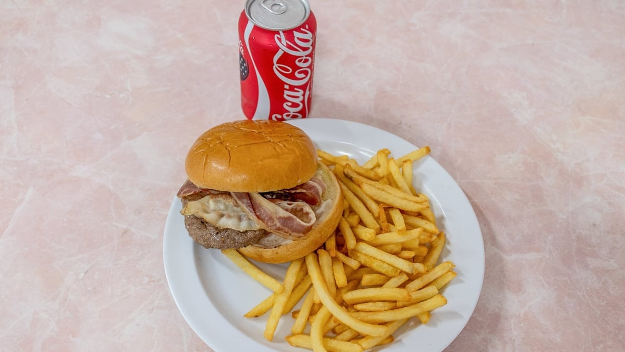 Bacon Cheeseburger on a Bun Combo