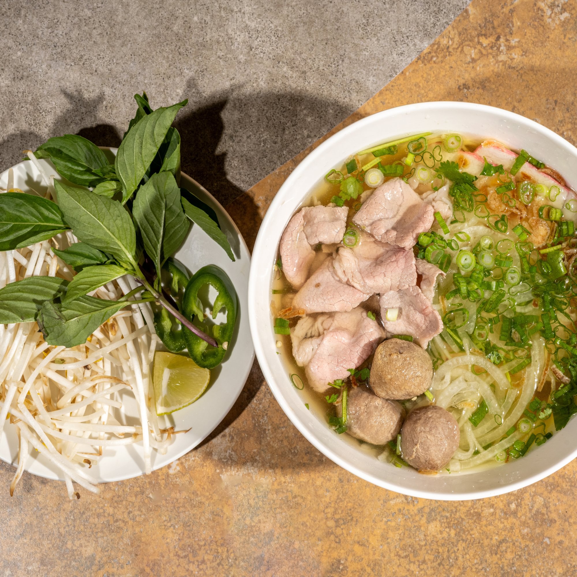 P1- Pho Dac Biet (Special Combo)