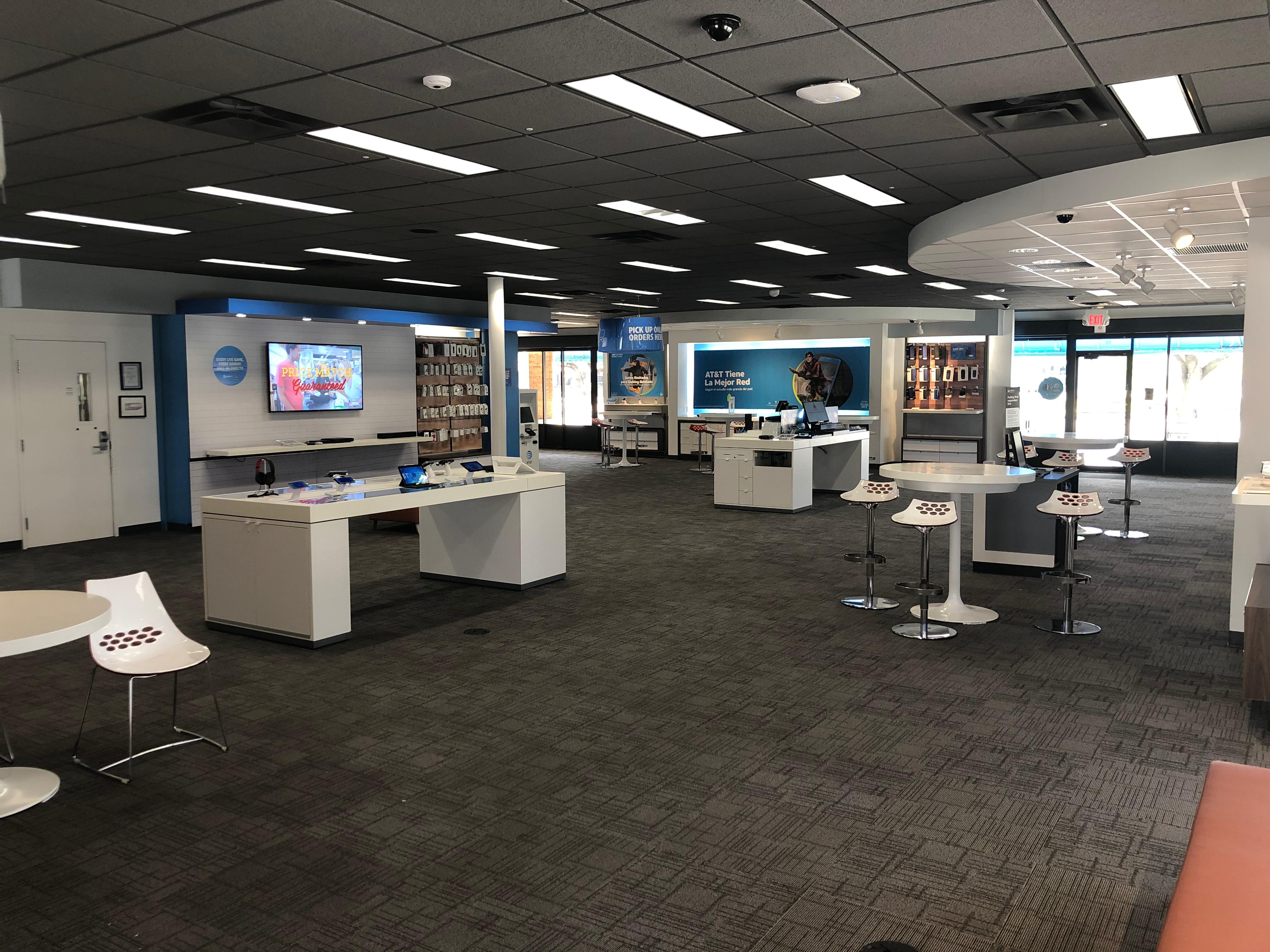 AT&T Store Photo