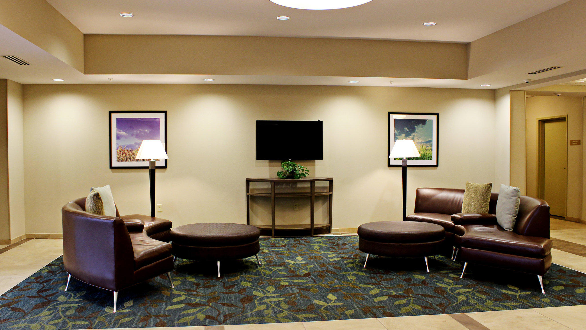 Candlewood Suites Sioux City - Southern Hills Photo
