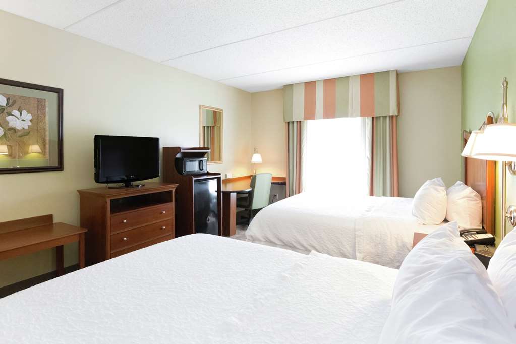 Hampton Inn & Suites Blairsville Image