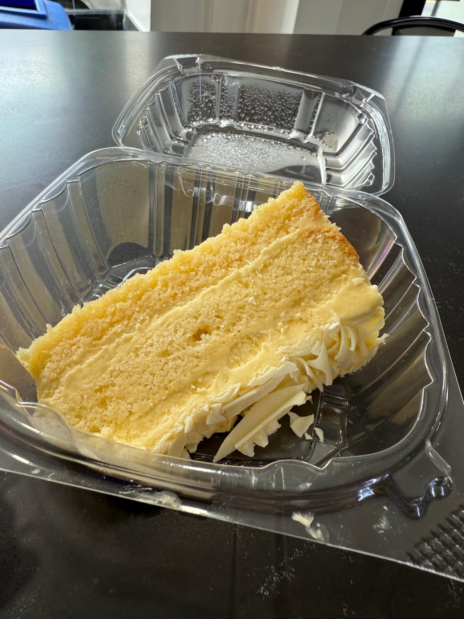 Lemon Cake Slice