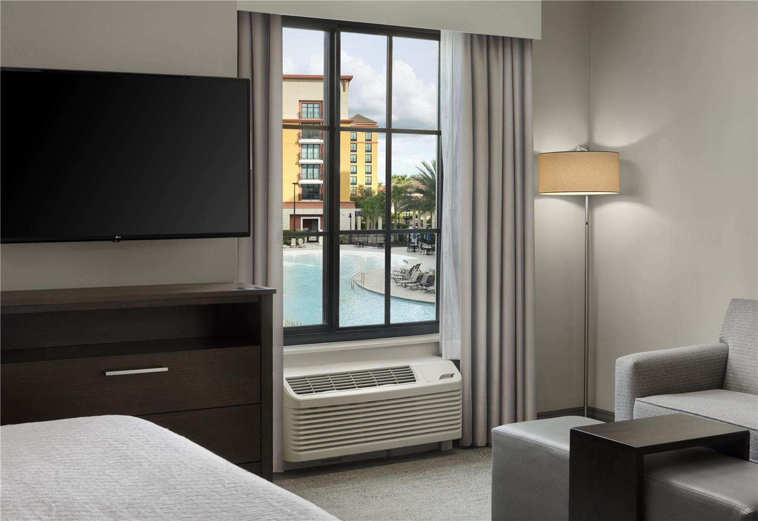 Homewood Suites by Hilton Orlando at FLAMINGO CROSSINGS Town Center Image