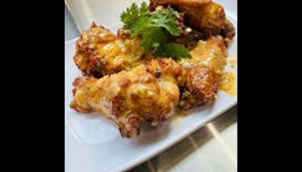 Garlic Parm Wings