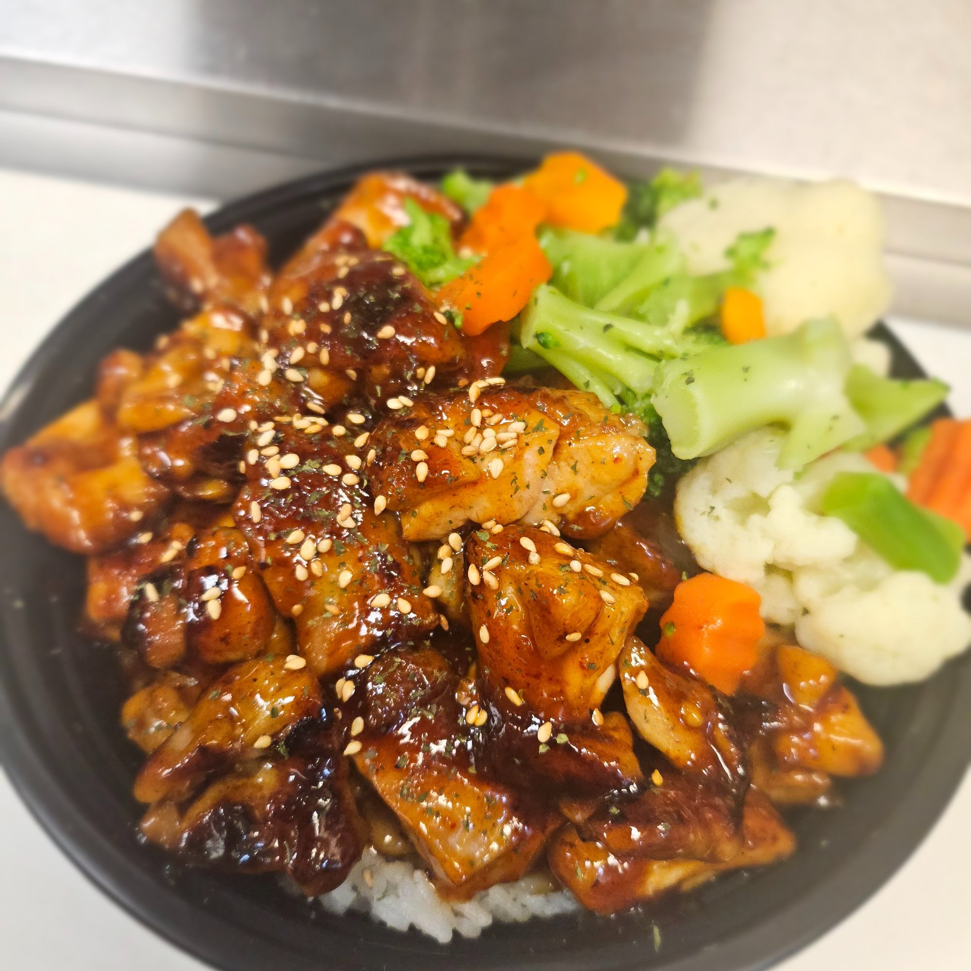 Legend Veggie Chicken Bowl Special