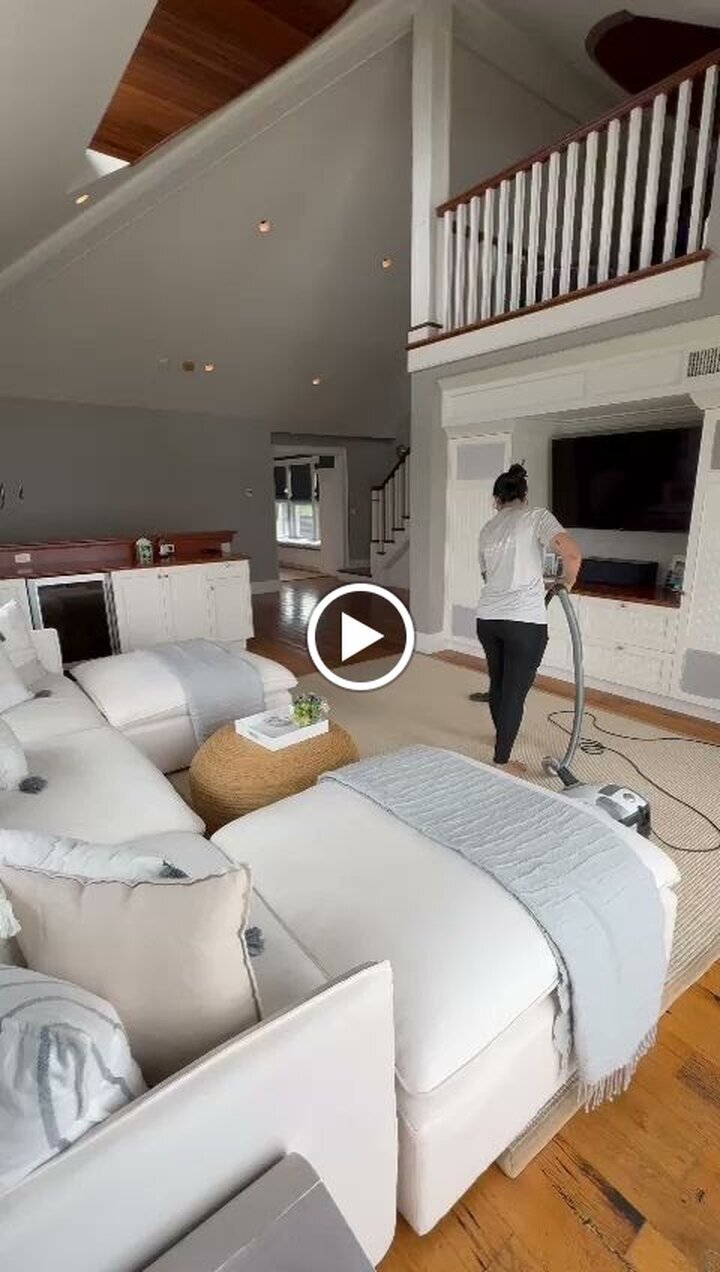 In home organizing and Cleaning Image