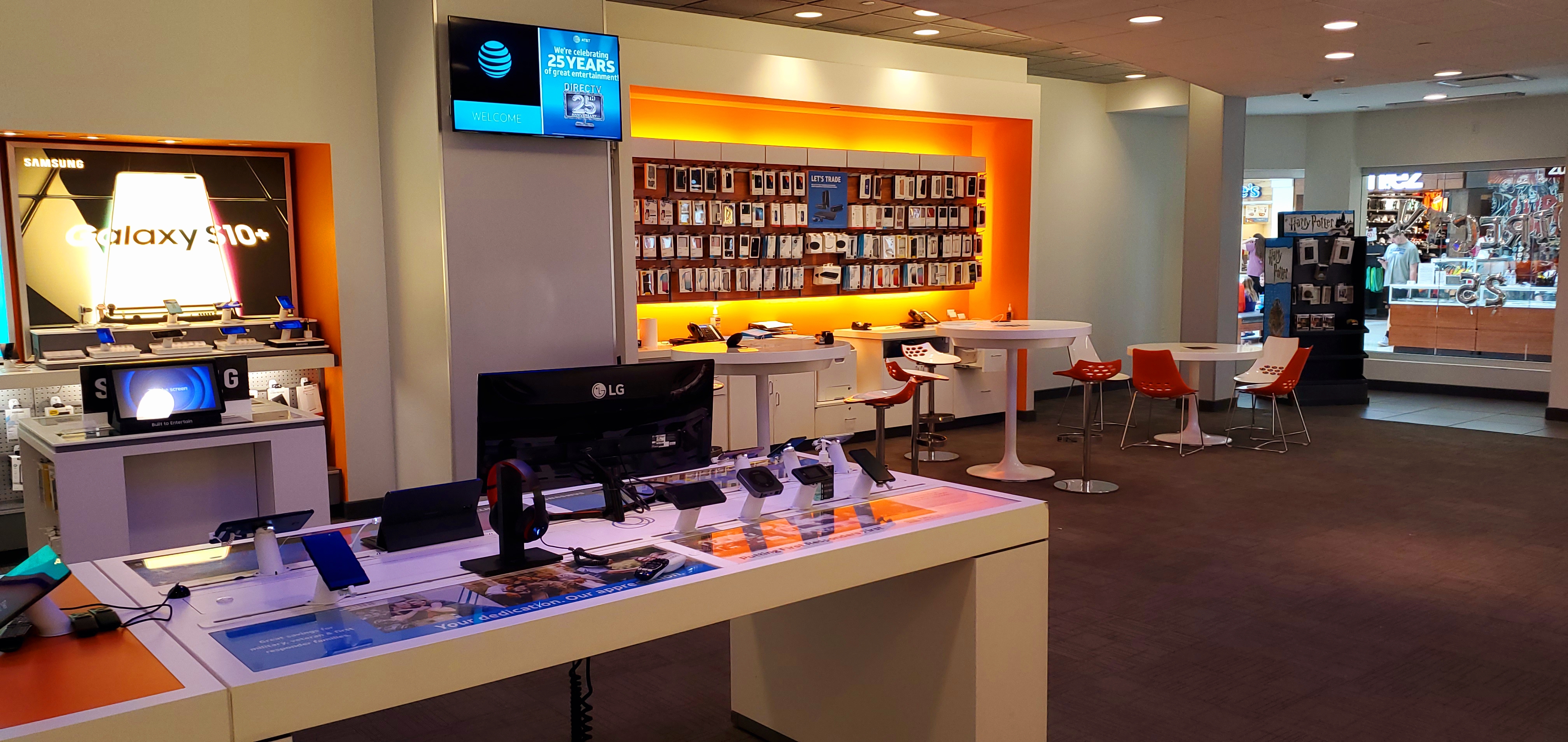 AT&T Store Photo