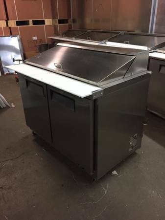 Universal Coolers Outlet Restaurant Equipment Photo
