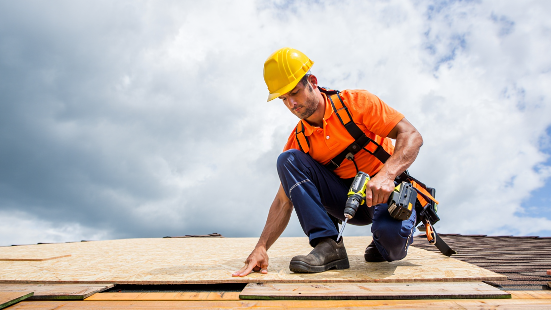 Scott Family Roof Repair Logo