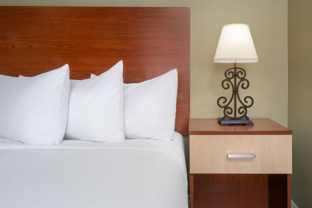 Best Western Red Hills Image