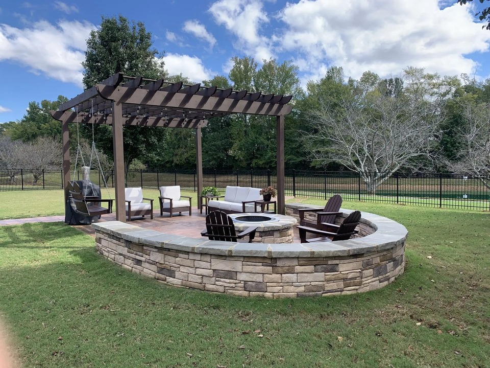 Legacy Outdoor Services, Inc. Image