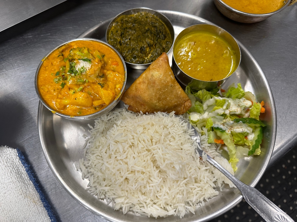 Veg Thali for 1