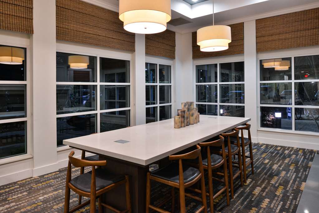 Hilton Garden Inn Napa Image