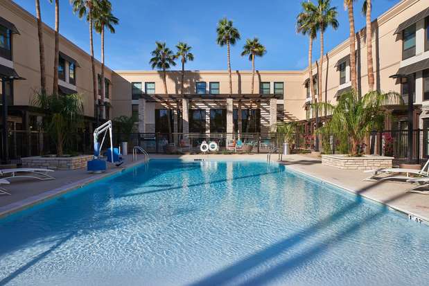Images Hampton Inn & Suites Phoenix/Scottsdale on Shea Boulevard
