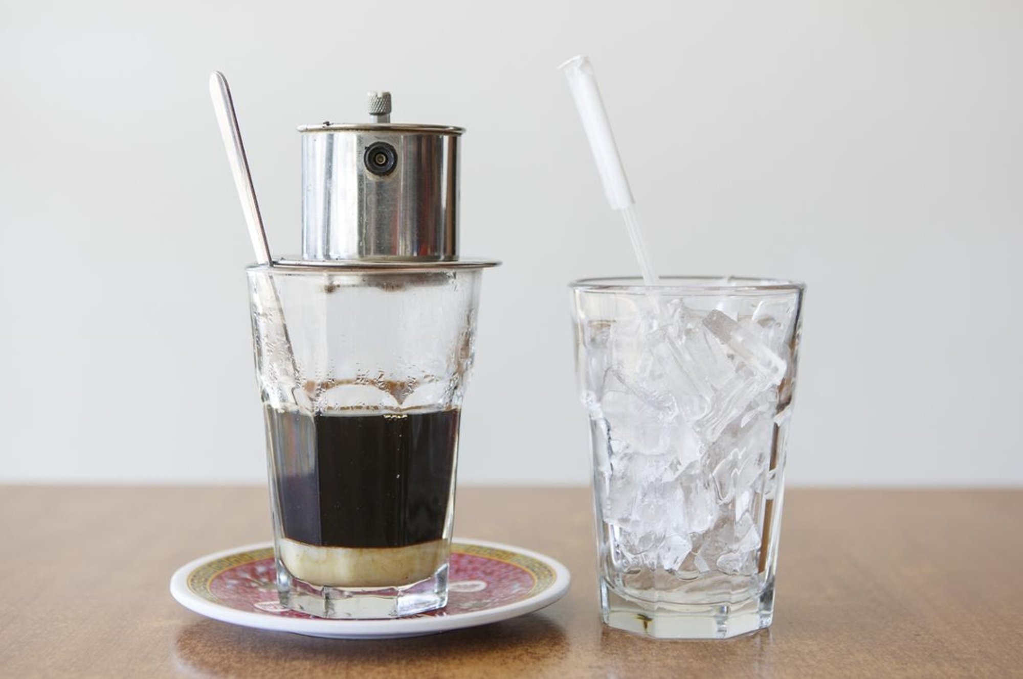 Ca Phe Phin Sua Nong / Ca Phe Phin Sua Da – Vietnamese Coffee