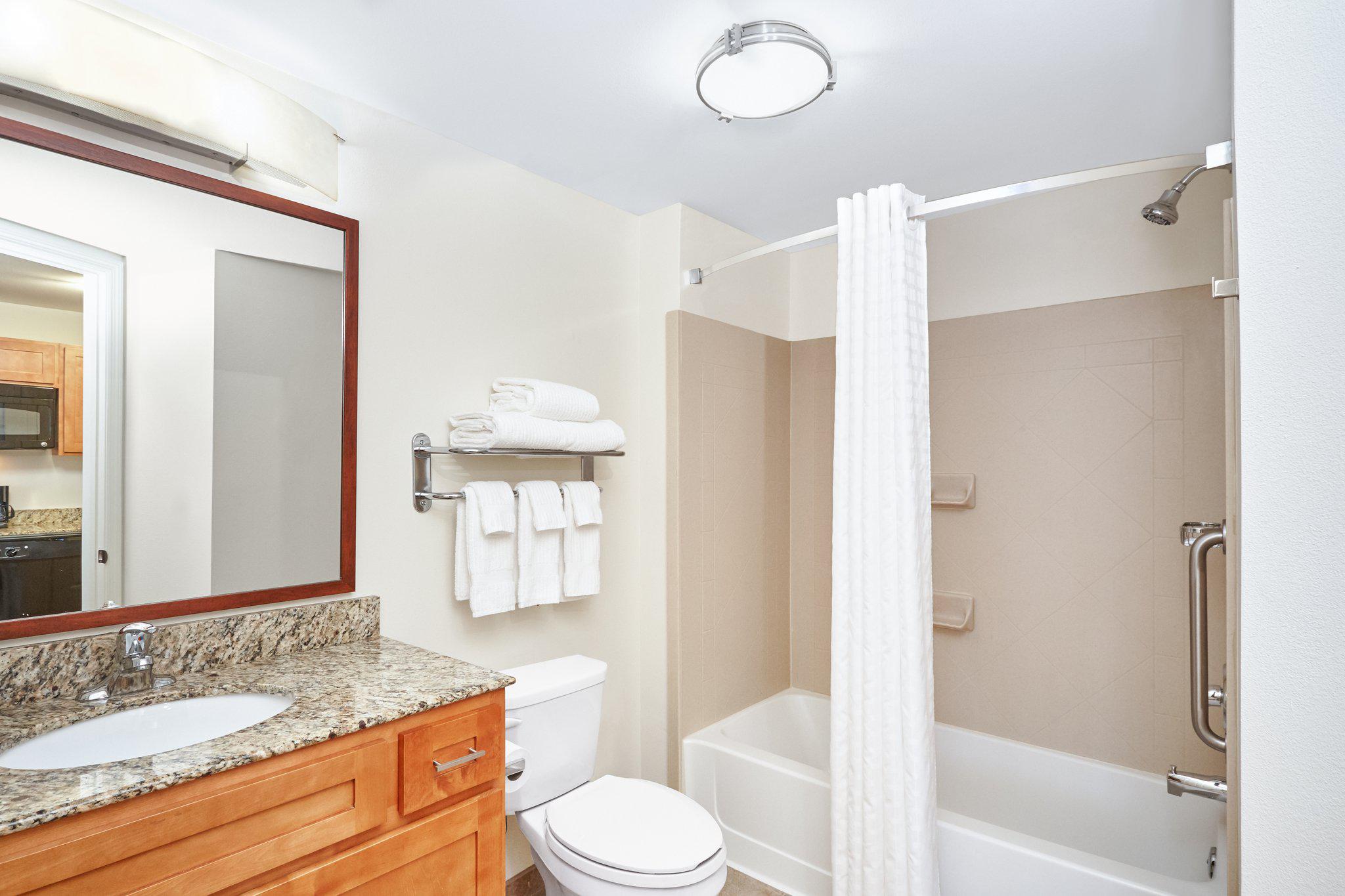 Candlewood Suites Fayetteville Fort Bragg Photo