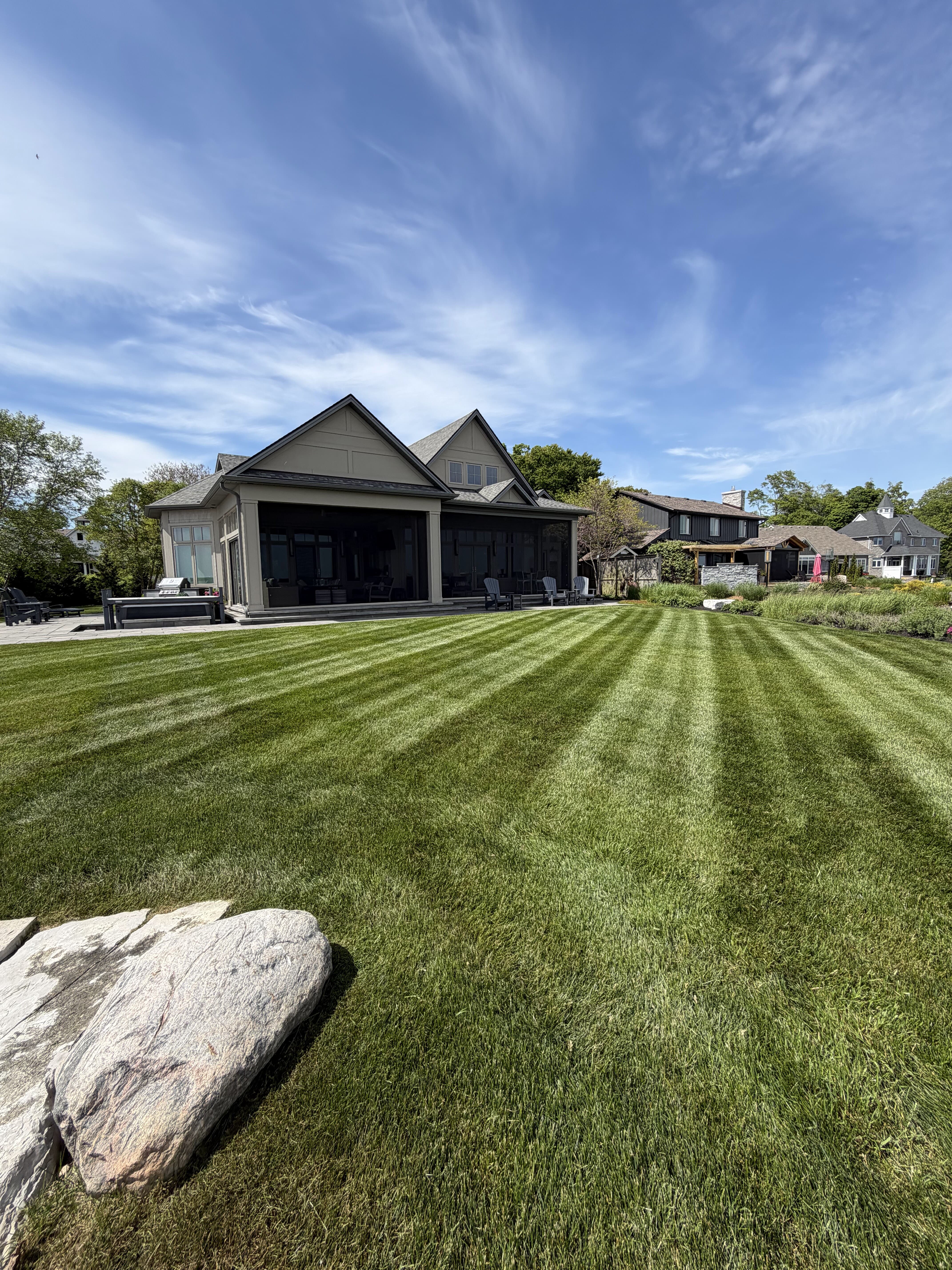 VanDuzen Lawn Care