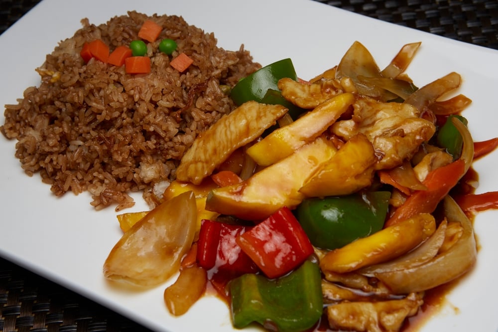 Chicken & Fresh Mango Entree