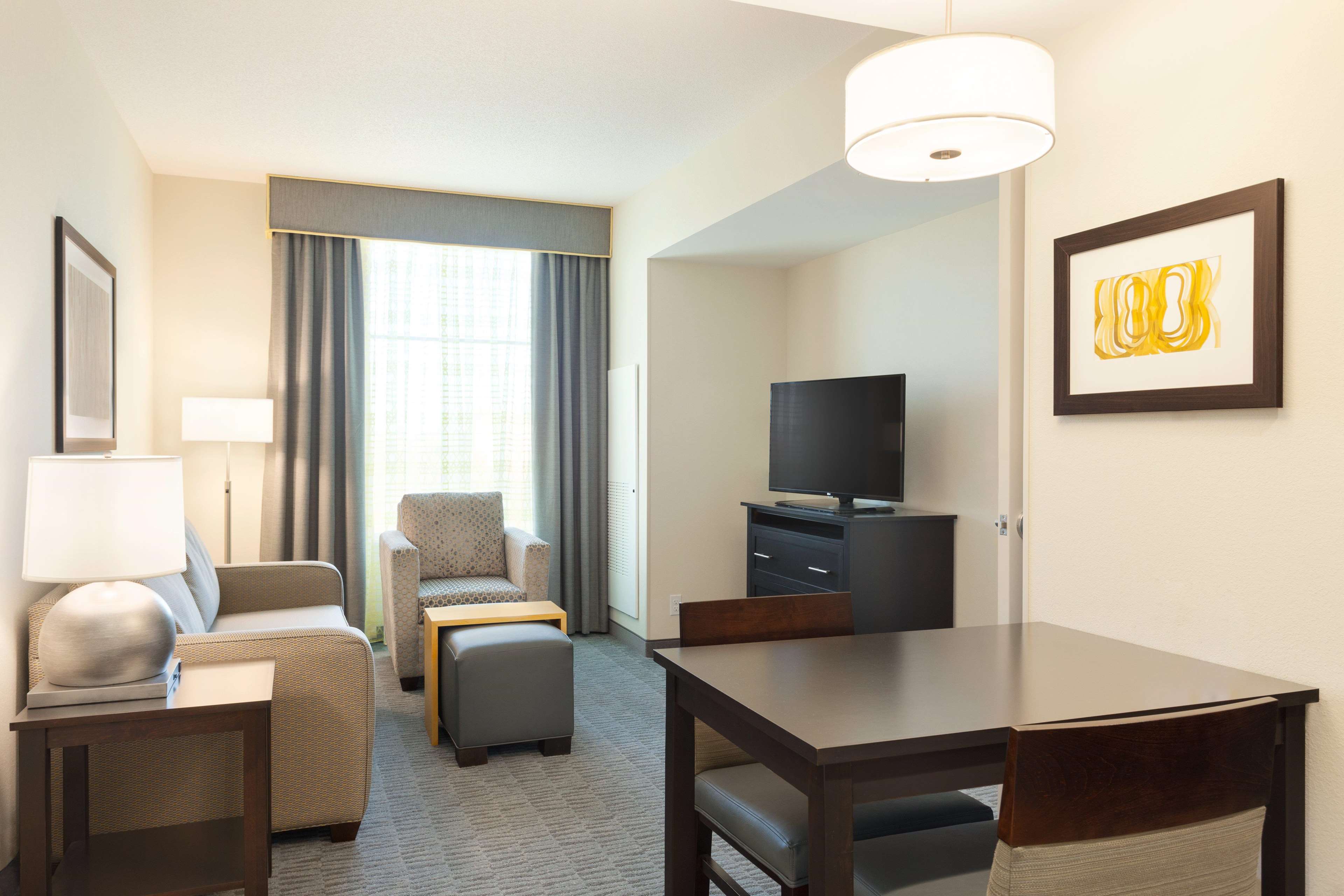 Homewood Suites by Hilton Frederick Photo