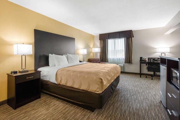 Images Quality Inn & Suites